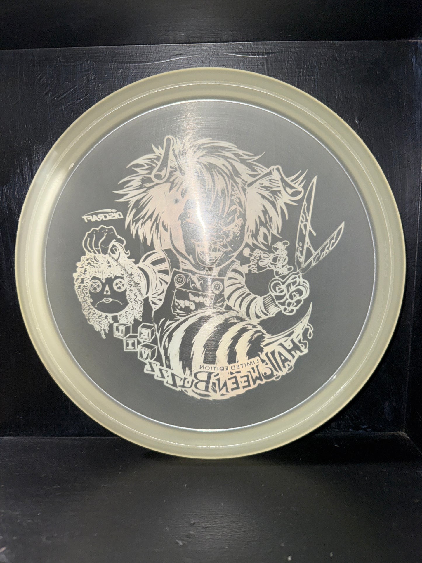 Used Discraft Z Glo Limited Edition Chucky Halloween Buzzz 180g Mid Range