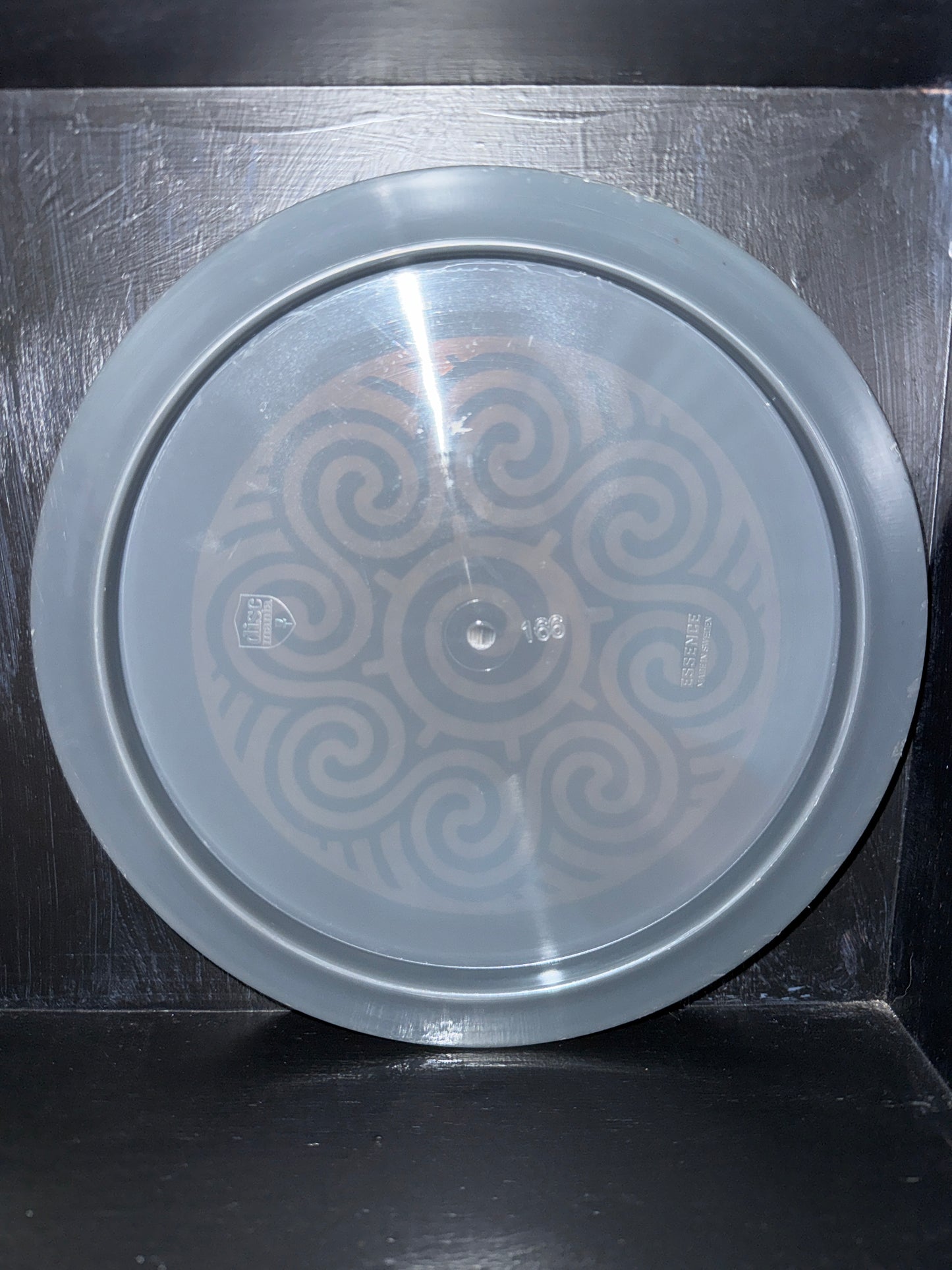 Used Discmania Essence 166g