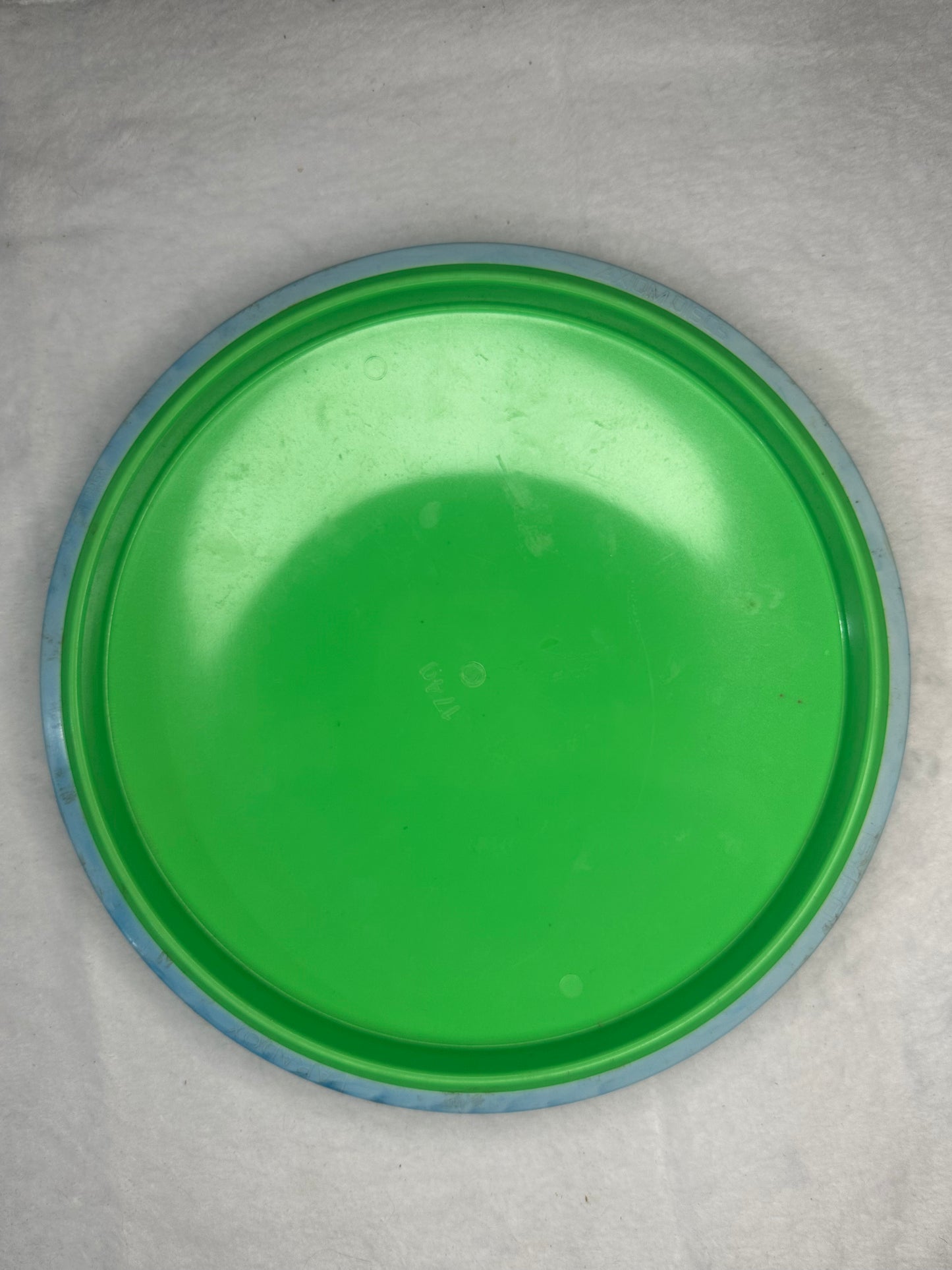 Used Axiom Neutron Paradox 174g Mid Range